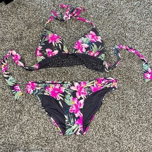Floral bikini